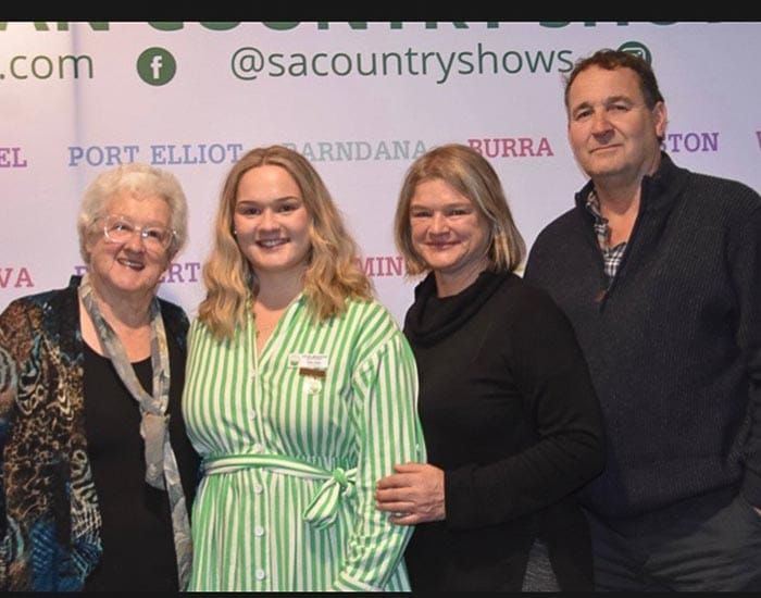 Ellie helps keep country shows kicking post image
