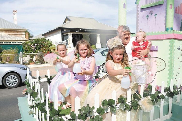 A very merry Moonta festival post image