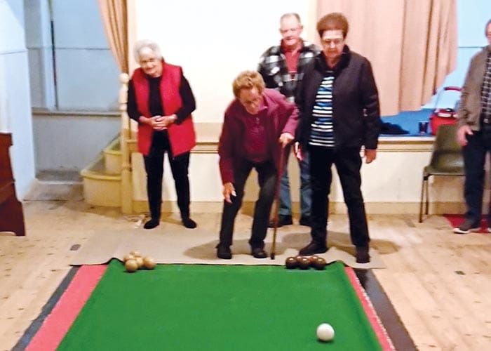 Cross Roads indoor cush bowls post image