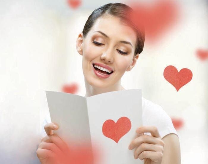 Valentine’s Day gift guide: jewellery, flowers and heartfelt cards post image