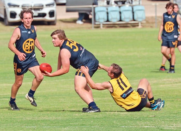 NAFA: Eagles go 2-1 but sweat knee scans post image