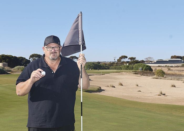 Flowers sinks hole-in-one at Copperclub post image