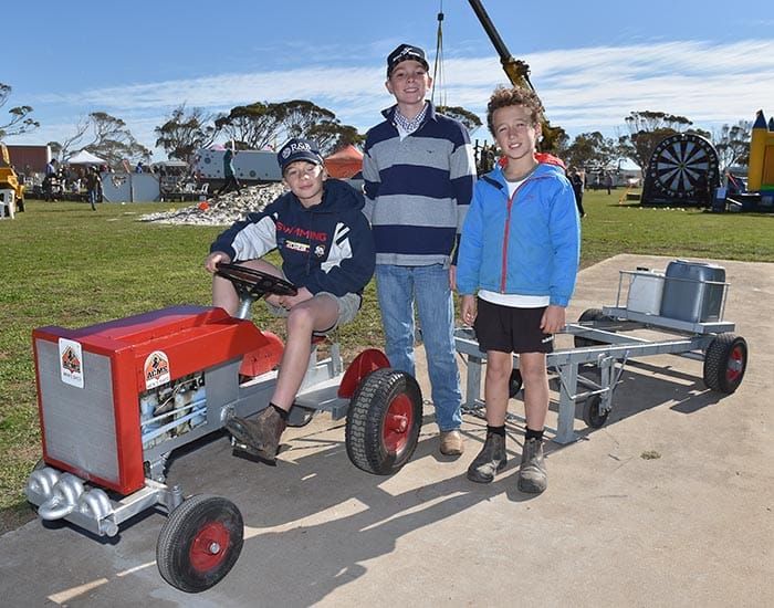 Price Tractor Pull: big engines, big fun post image