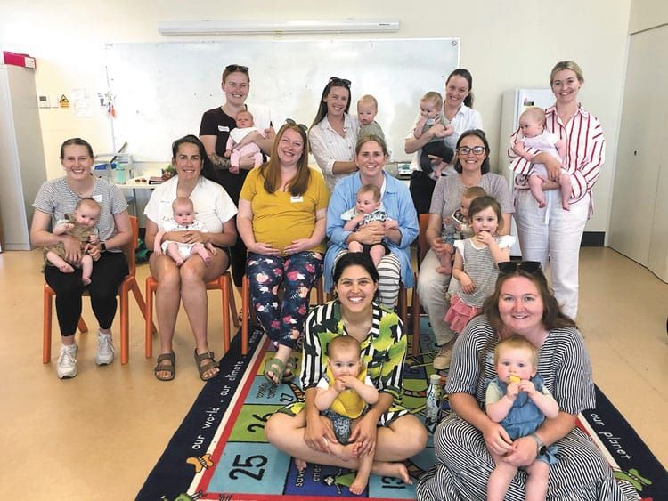 Feeding-friendly group in Kadina post image