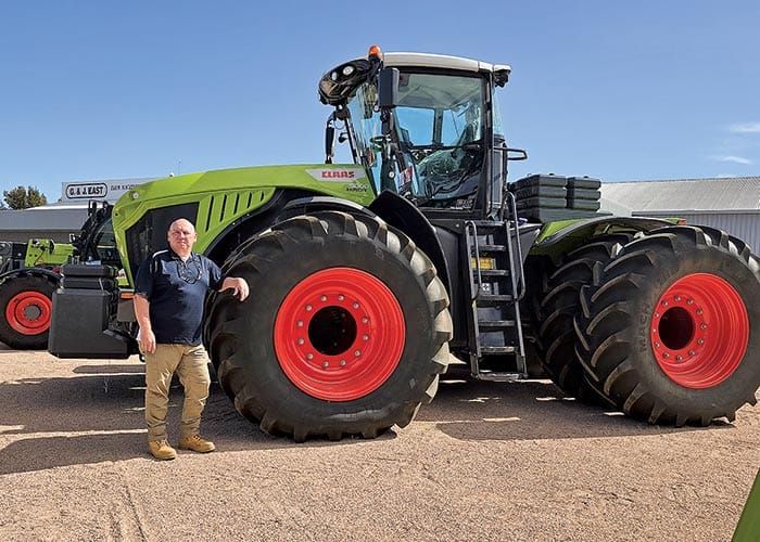 G&J East at the top of the CLAAS post image