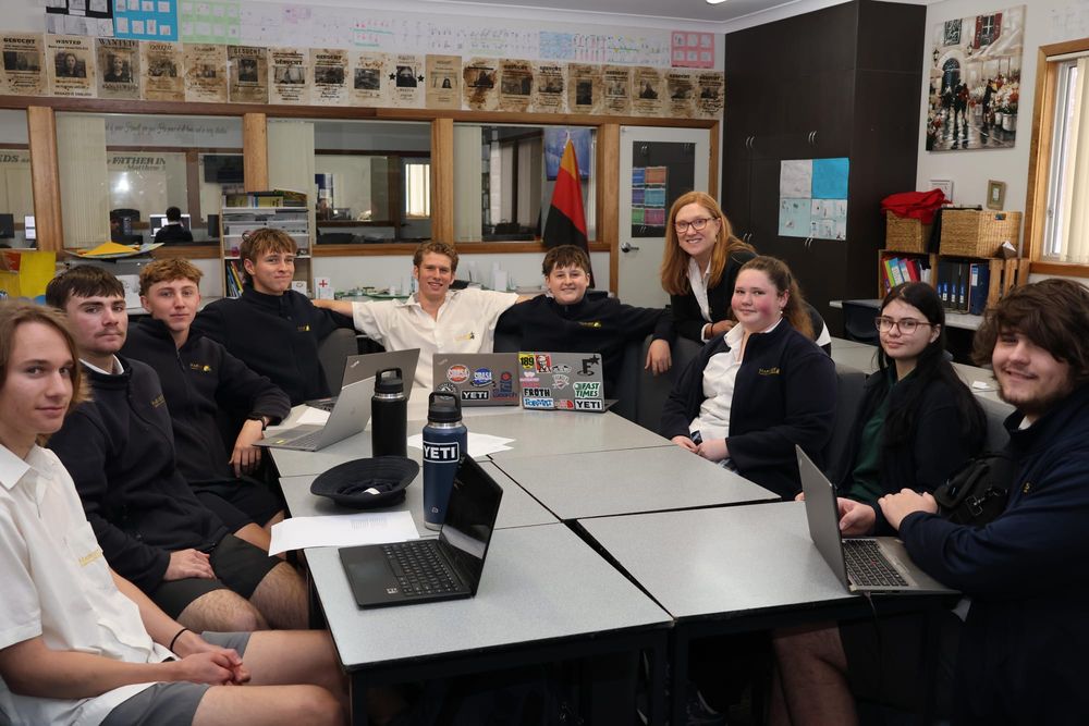 Harvest students reflect on war through poetry post image