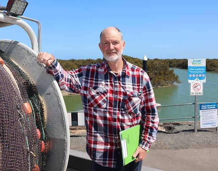 Experts dive into fish stock studies post image