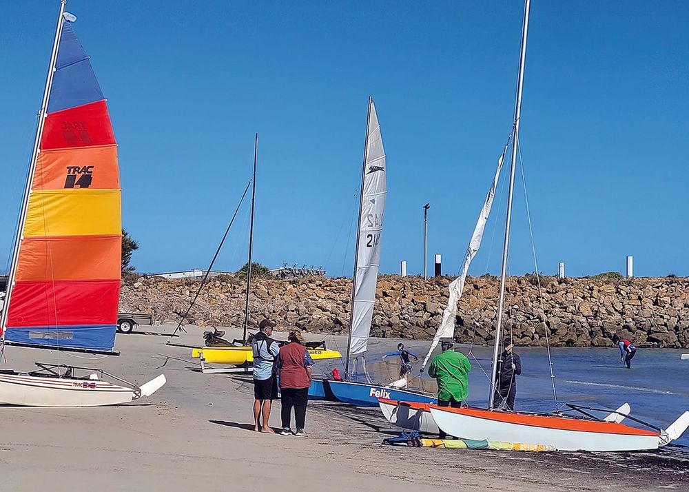 Wallaroo Sailing Club races post image