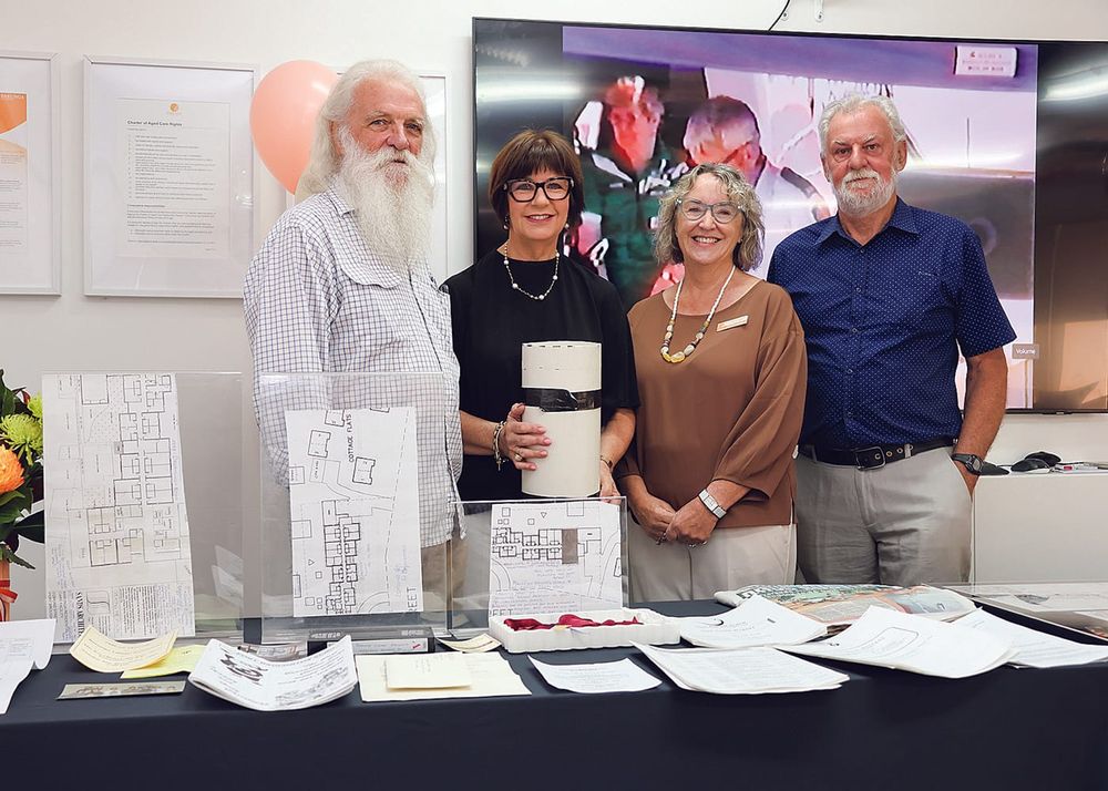Time capsule opened after 25 years post image