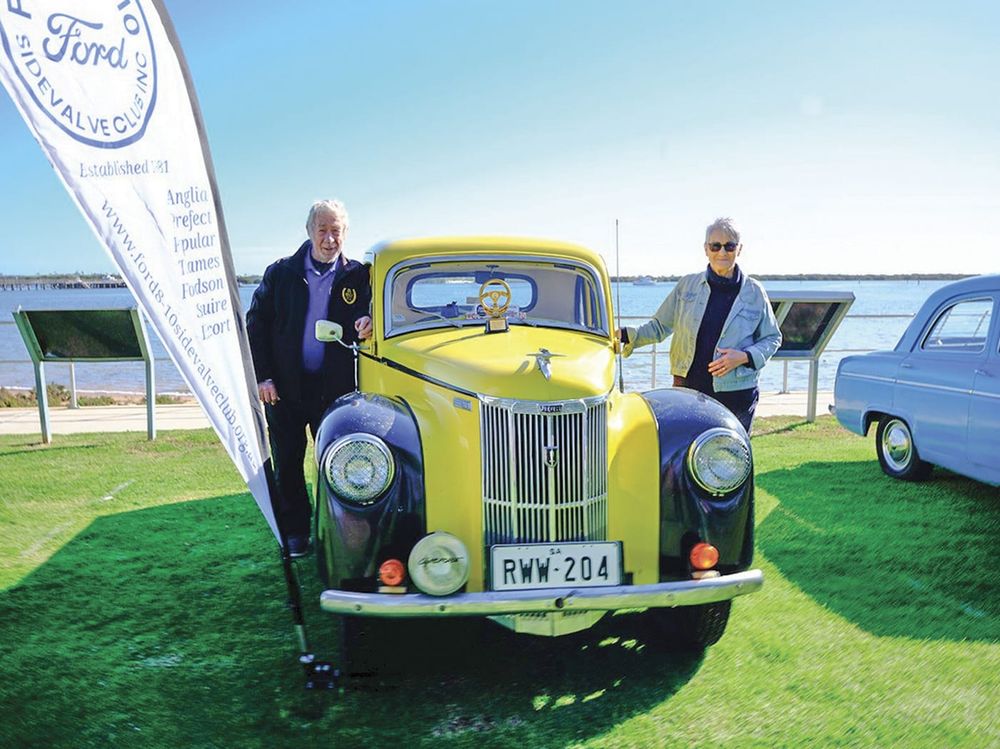 Classics draw crowds to Port Broughton post image
