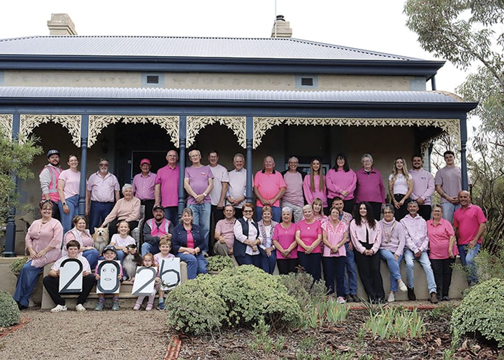 Arbon family gathers at Hillcroft Homestead post image