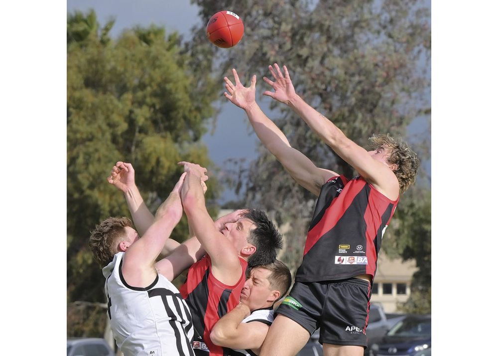YPFL: Kadina too strong for Paskeville in top-of-the-table clash post image