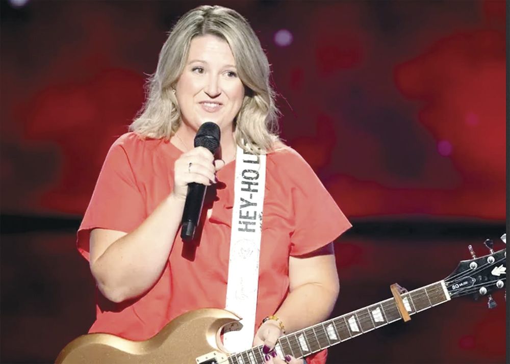 Tiffney Reynolds joins Graeme Hugo for hospital fundraiser post image