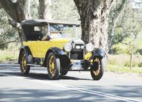 Vintage vehicles venture to Arthurton post image