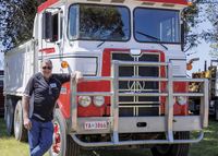 Old-time utes and trucks rumble in for YP rally post image