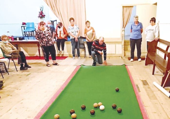 Cross Roads indoor cush bowls post image