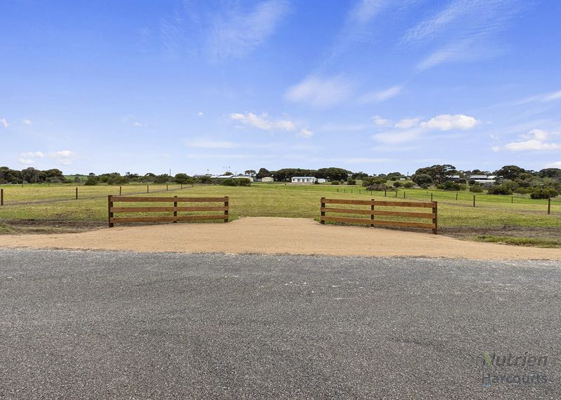 Generously sized vacant allotments at Port Moorowie post image