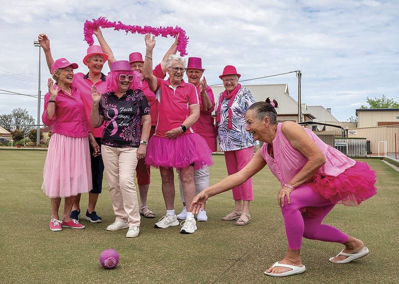 Bowlers get in the pink for breast cancer support post image