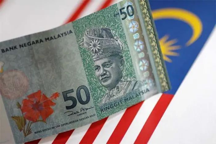 Ringgit Kukuh ke Paras 4.39 Berikutan Dolar AS Lemah dan Ketidaktentuan Perdagangan
