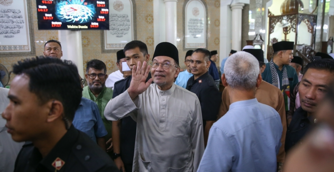 Pemotongan Subsidi RON95 Tidak Akan Mempengaruhi 90% Rakyat Malaysia, Jadi Mengapa Isu Ini Diperbesar? Anwar Tanya Pembangkang