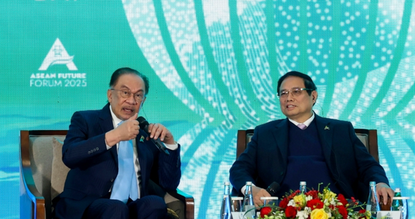 Anwar: ASEAN must build resilient supply chains to tackle global trade challenges