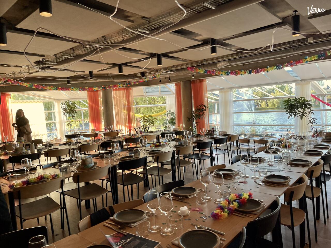 Gemini - Romantisk lokation lige ud til vandet 