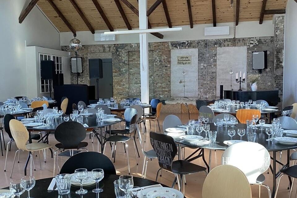 Hyggeligt rum til jeres bryllupsfest - Folkestuen