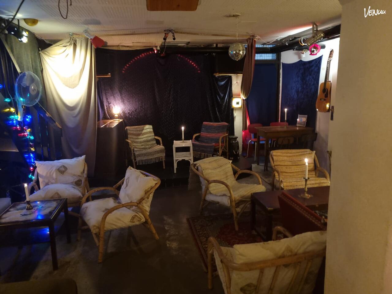 Bobuska – hyggeligt og fleksibelt eventlokale med hjemlig stemning og masser af personlighed.