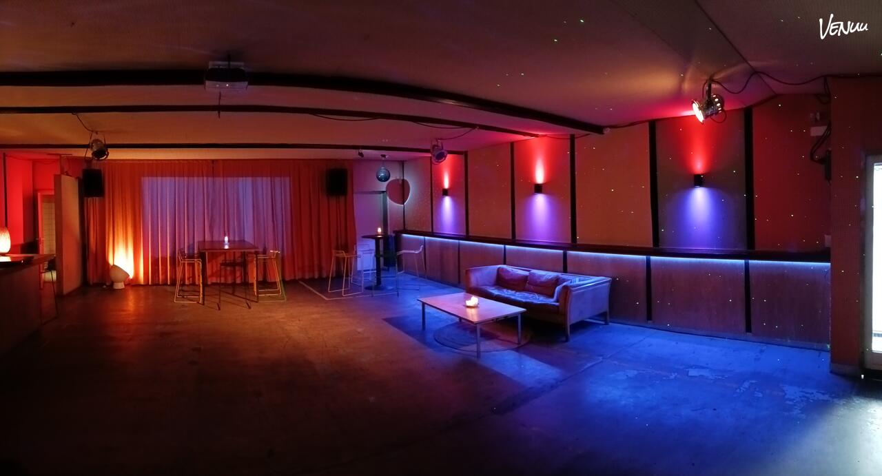 H15 Studio – fleksibelt eventrum med moderne design og plads til både fest og konceptuelle fødselsdage.