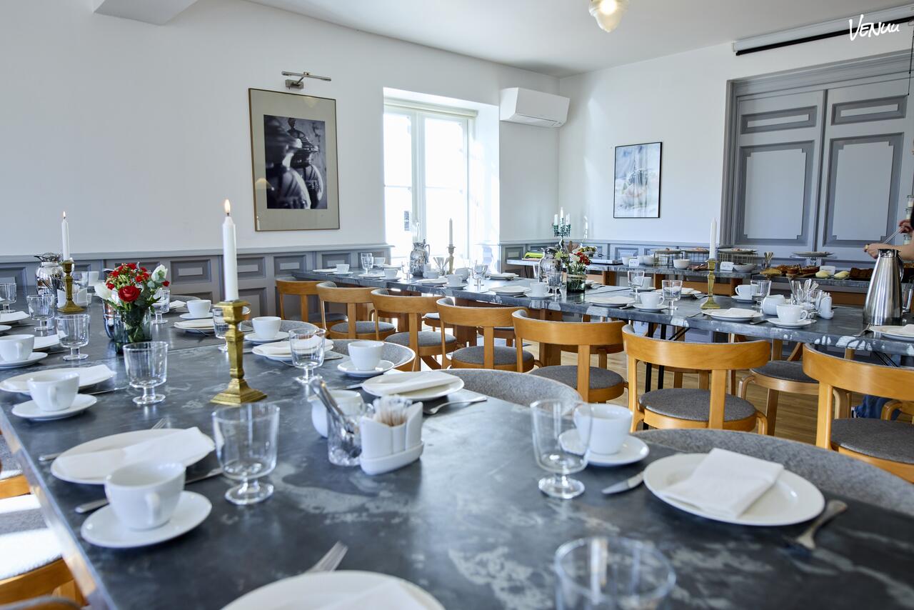 Fladbro Kro – Restauranten – charmerende krorestaurant med gastronomisk fokus til bryllup.