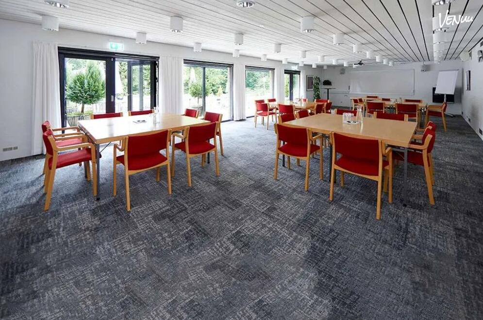 Kysthotellet Grenaa – konferencehotel med praktisk mødesal, moderne faciliteter og central beliggenhed.