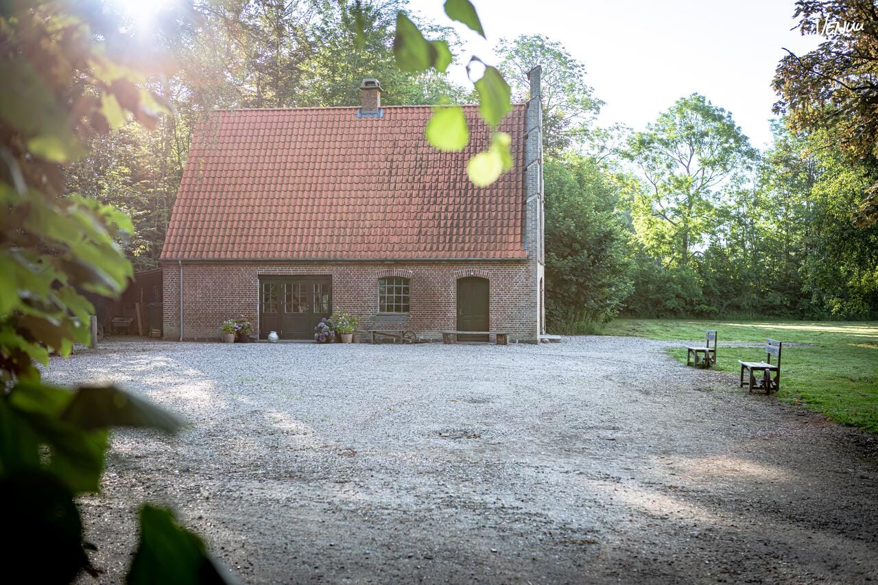 Brandsprøjtehuset – romantisk herregårdslokation til bryllup, med rustik charme og historiske detaljer.