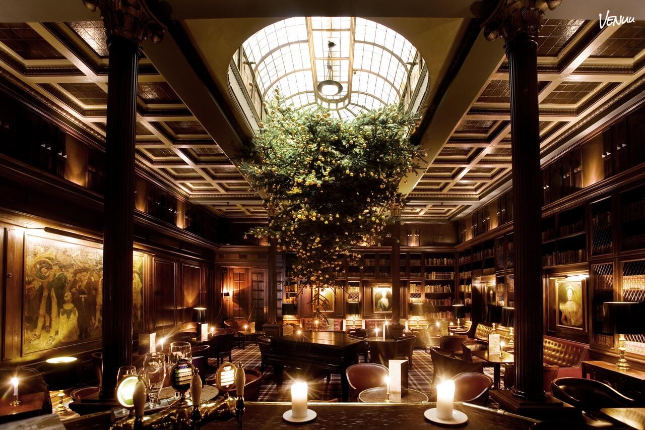 The Library Bar – eksklusivt og stemningsfuldt venue til sofistikerede fester i historiske rammer.