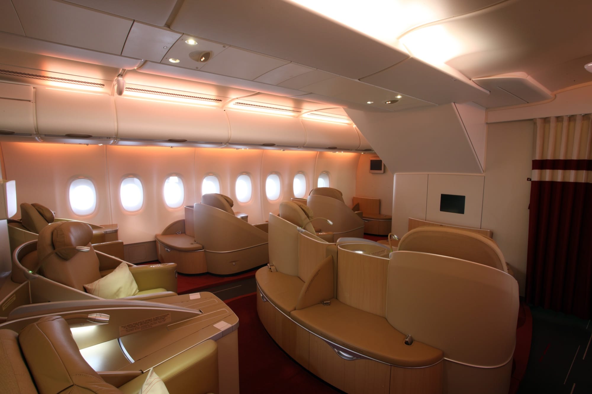 Elevating First Class: Inside the Emirates A380's Most Lavish Suite