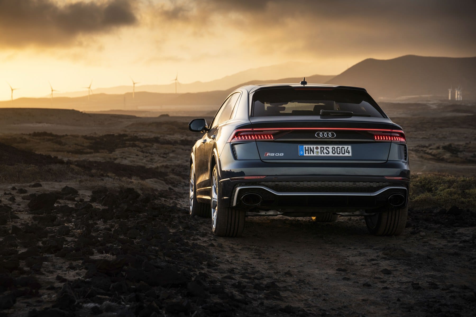 Audi RS Q8: The Twin-Turbo V8 Sleeper That Quietly Outruns Its Rivals