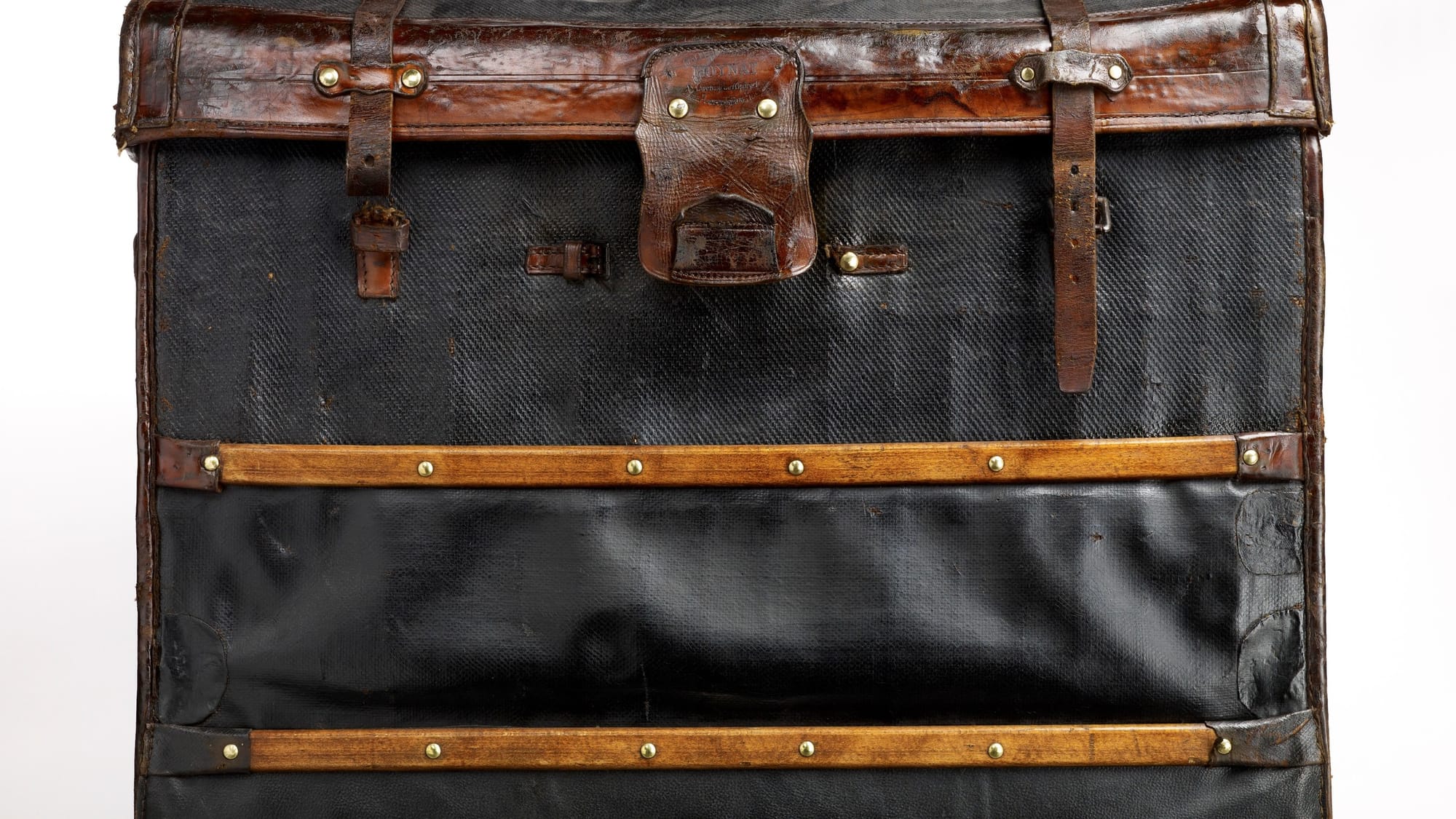 The Story of Moynat, The Exclusive French Trunk-Maker That Was Acquired by THE French Trunk-Maker