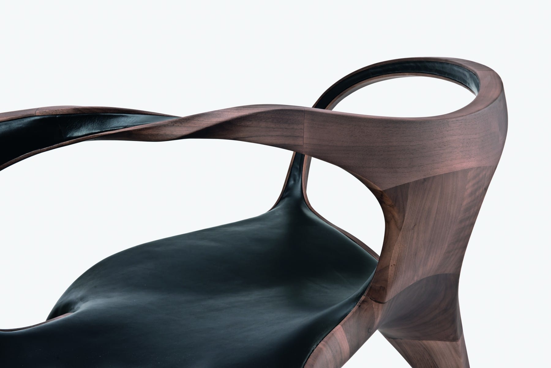 A Rare and Exclusive Interview with Iraqi Architect Zaha Hadid