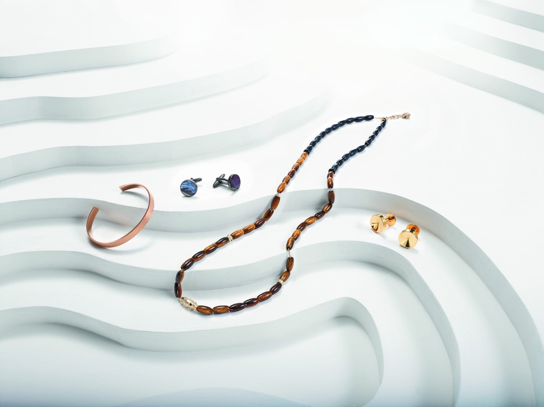 Holiday Gifts To Give the Stylish Women in Your Life