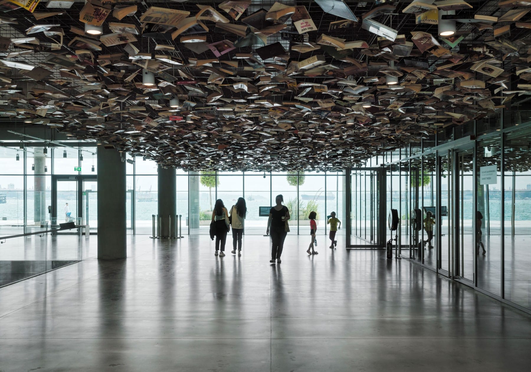 The Strikingly Beautiful Istanbul Modern Museum Has Returned to its Original Location