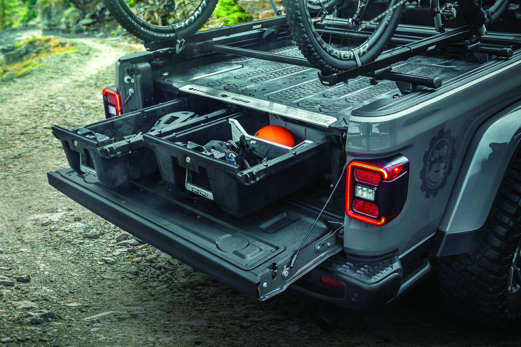 Jeep’s New Gladiator is More Than a Wrangler with a Flatbed and it’s Truckloads of Fun