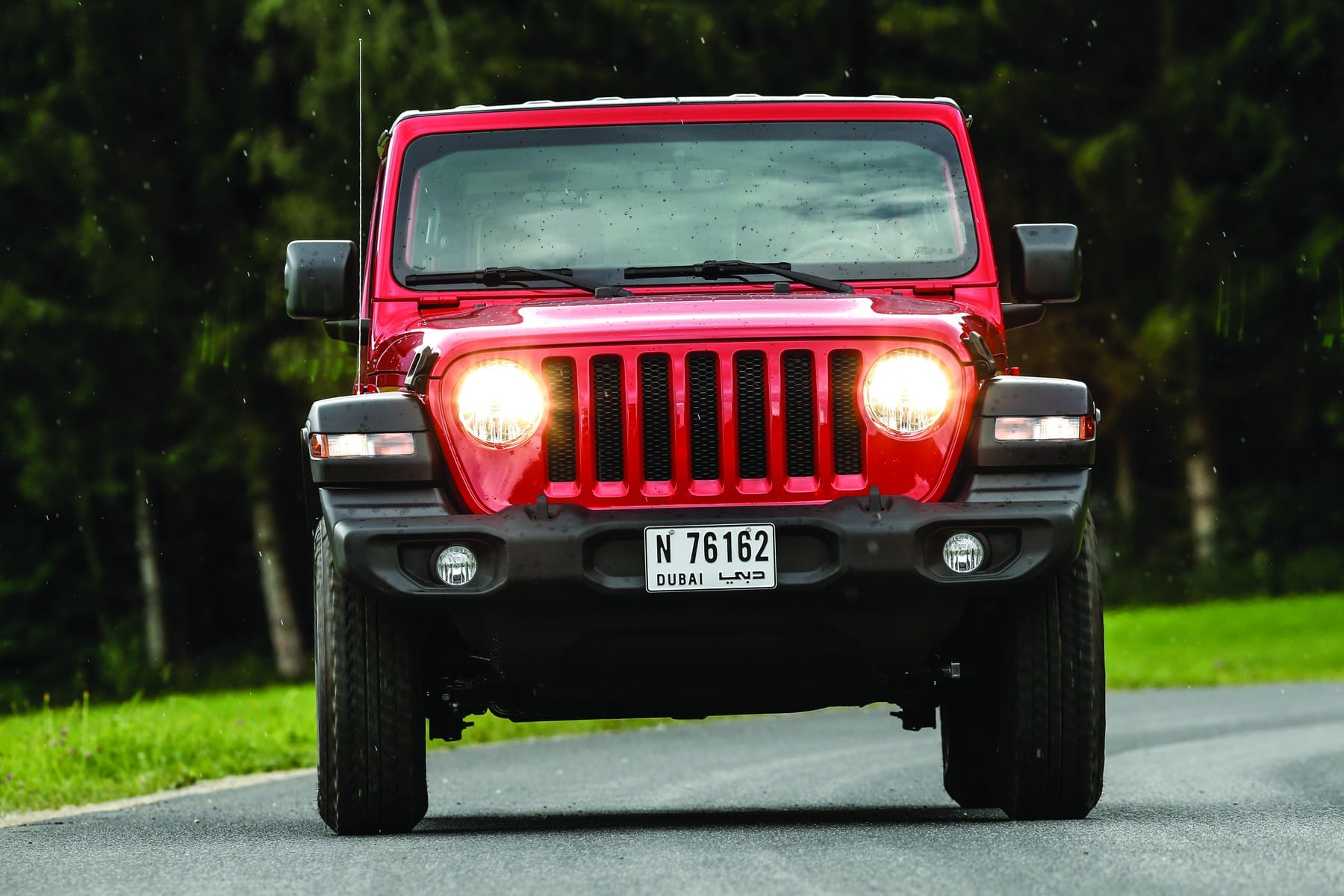 Jeep’s New Gladiator is More Than a Wrangler with a Flatbed and it’s Truckloads of Fun