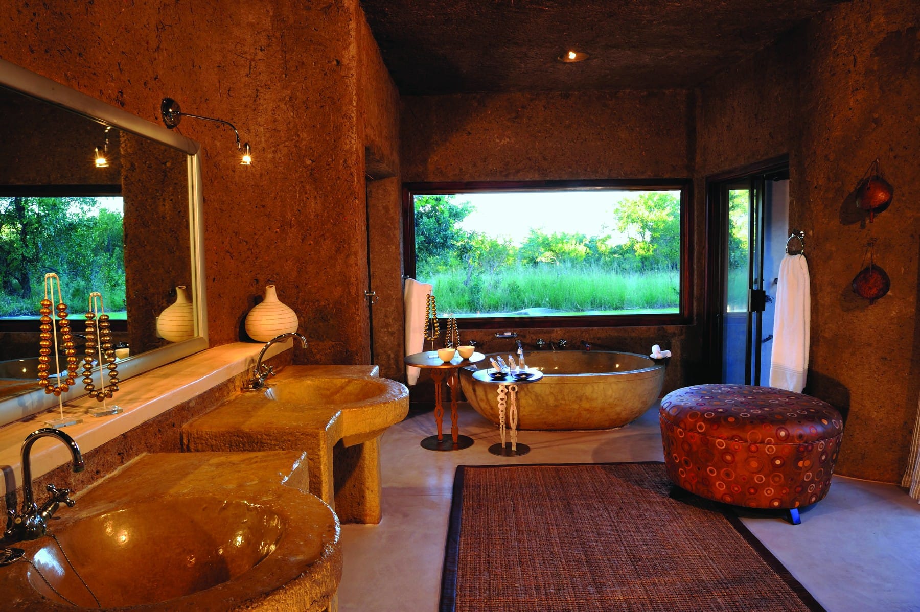 Sabi Sabi Earth Lodge in South Africa is Where You’ll Experience the Safari You Always Dreamt Of
