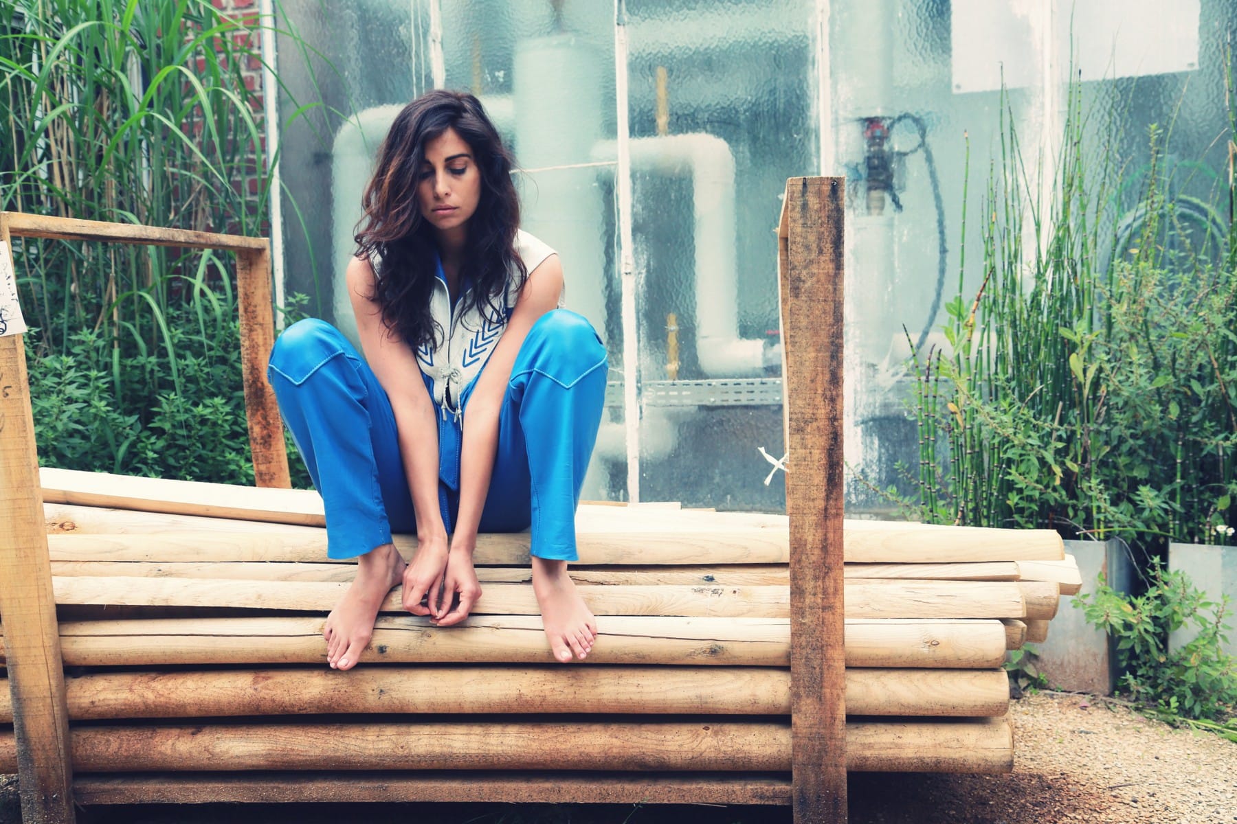 The Nonconformist Arabic Singer Yasmine Hamdan Bares All Through Her Soulful Music