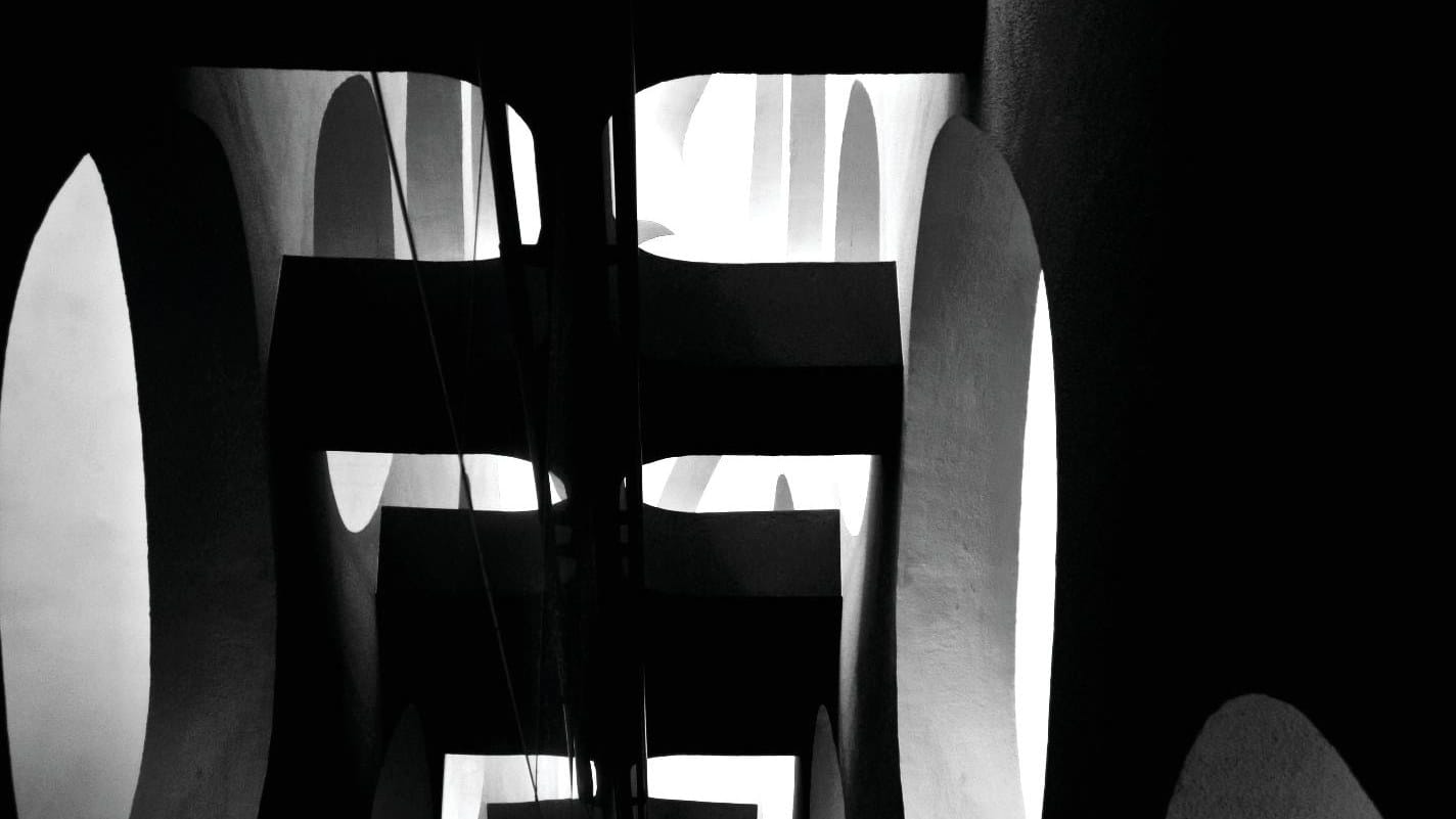 Holey Monolith