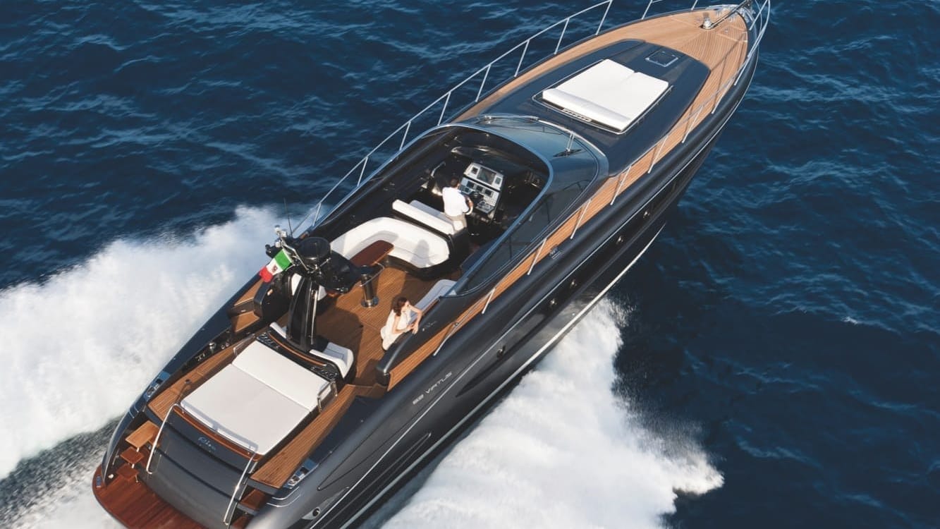 Going Topless: Riva's New Virtus and the Lost Pleasures of the Open Motorboat