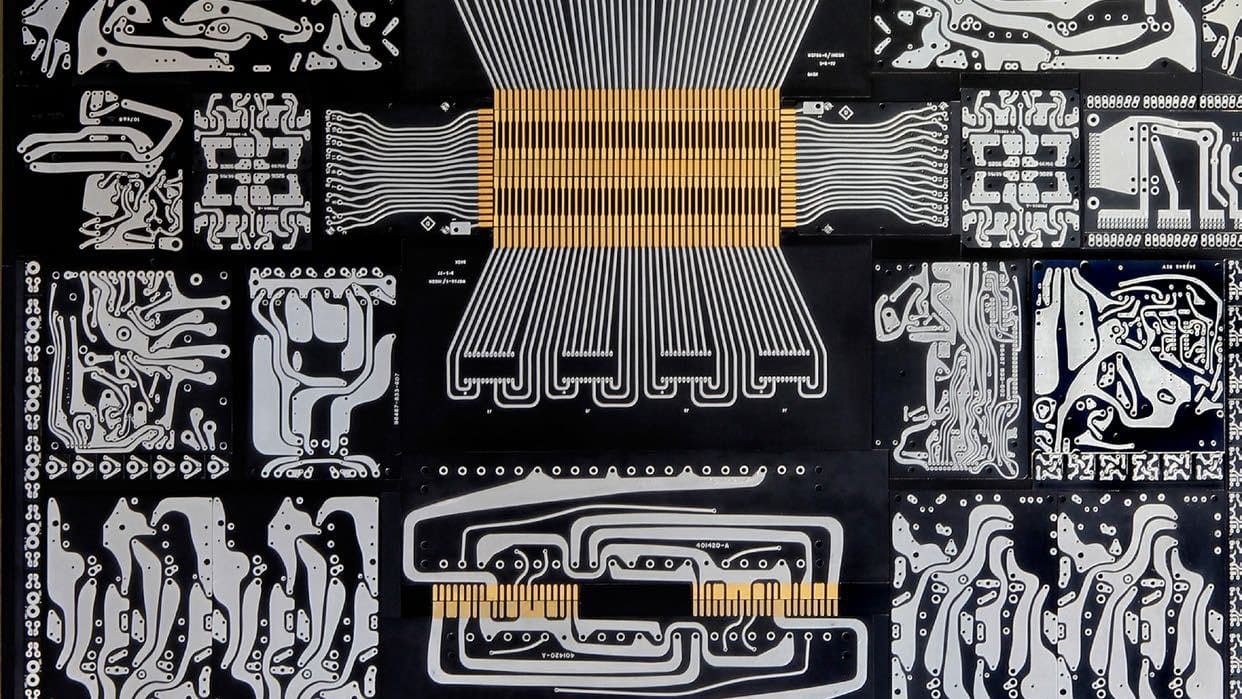 Circuit Wizardry: Sculptor Theo Kamecke Transforms Discarded Electronics into Timeless Works