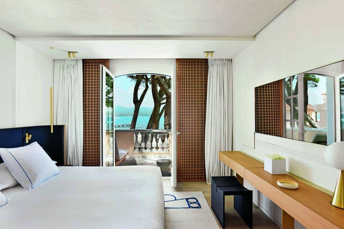 LVMH quietly acquires Saint-Tropez's last hotel with its feet in the water