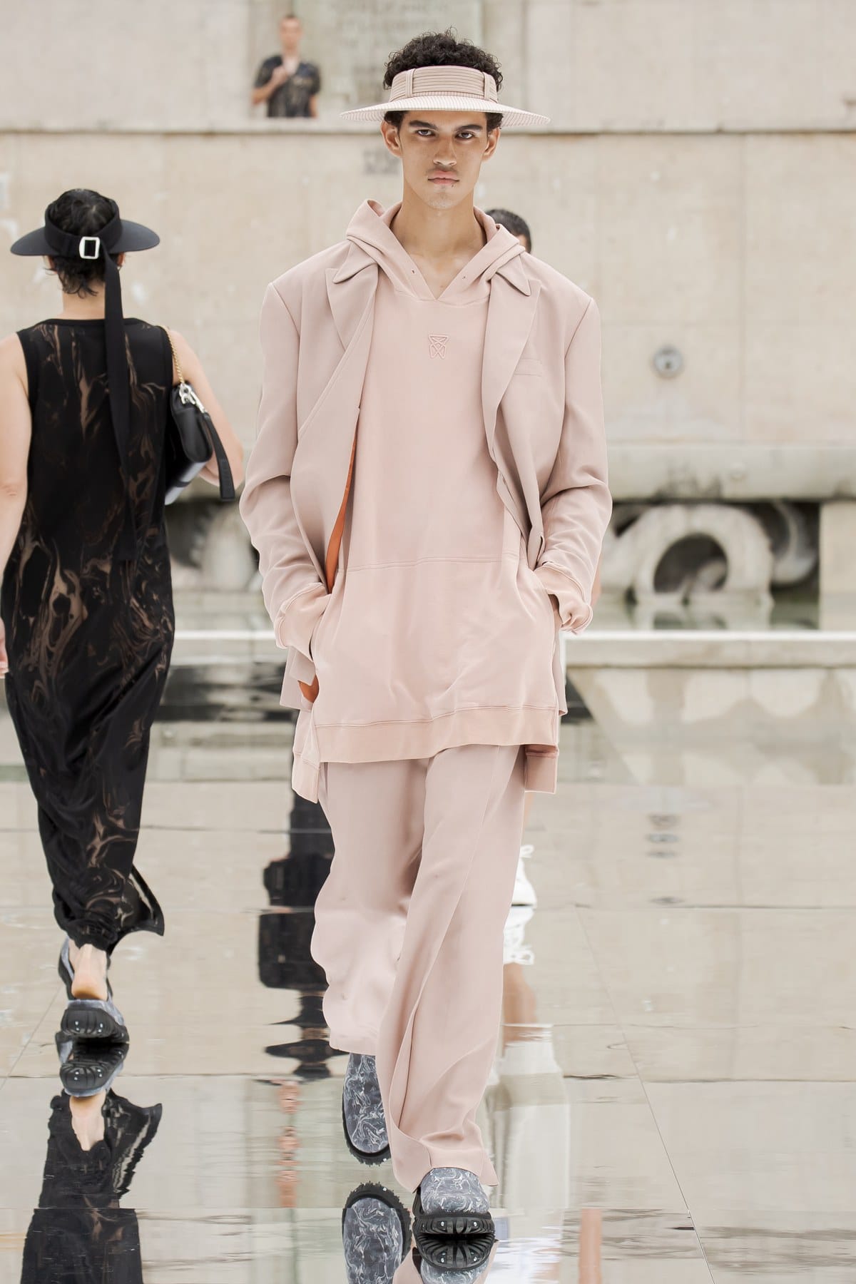 Redefining Gender in Fashion, One Book at a Time, with Nouchi