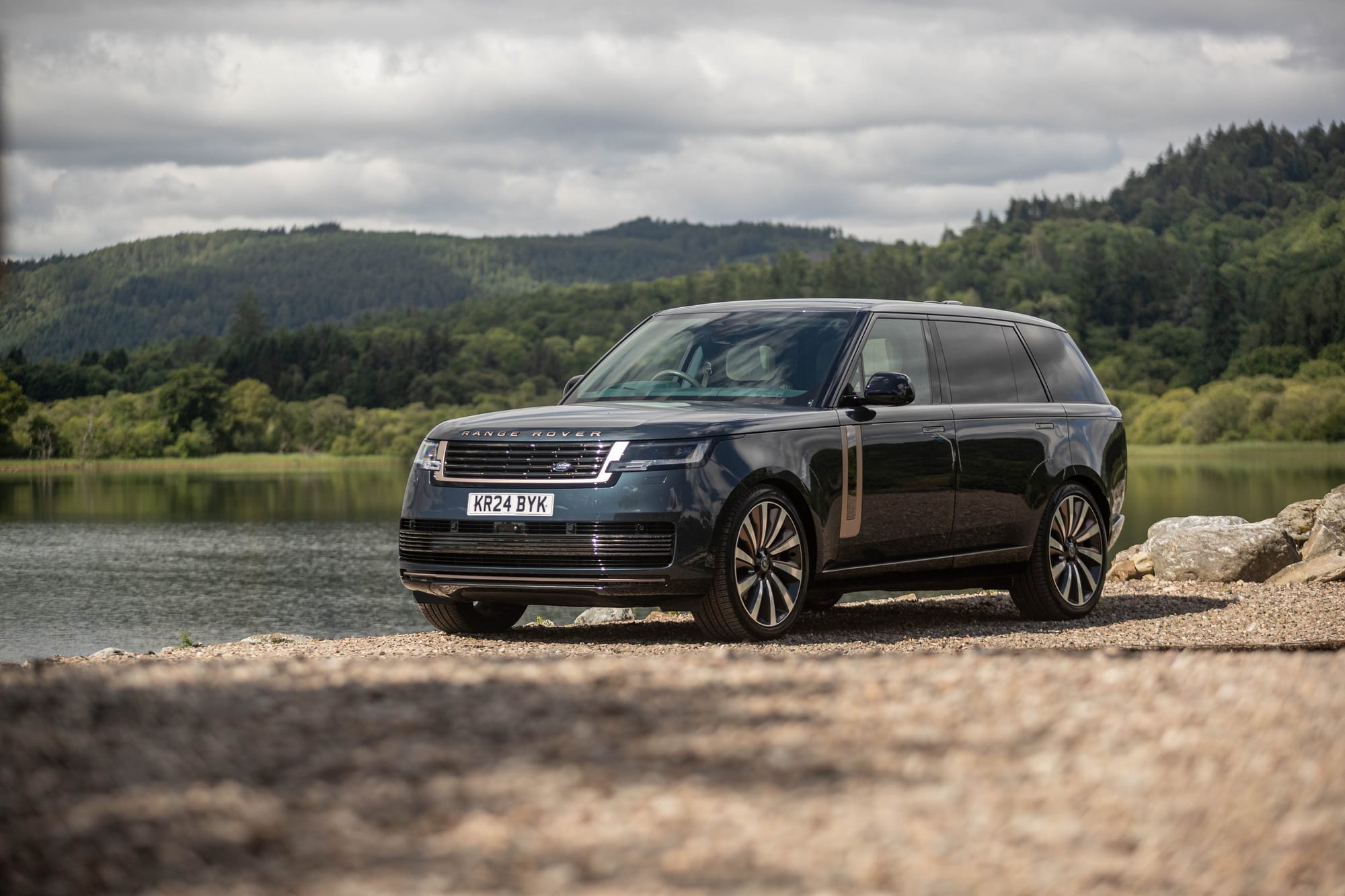 Tall Order: The New Range Rover and the Art of Looking Effortless