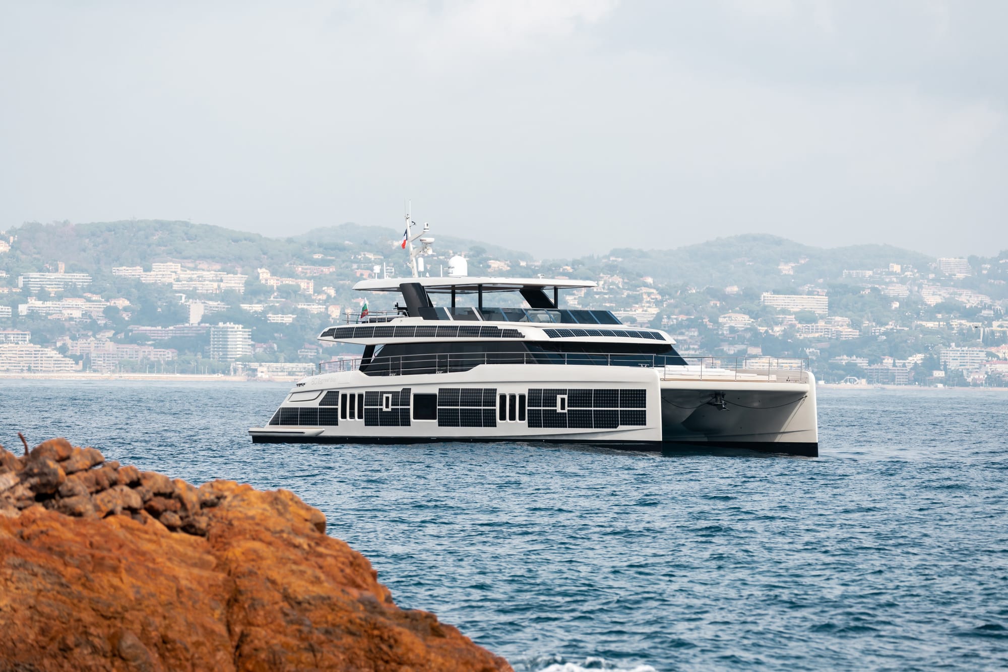 Silent Supercat: 80 Sunreef Power Eco Leads the Luxury Green Revolution of the Seas